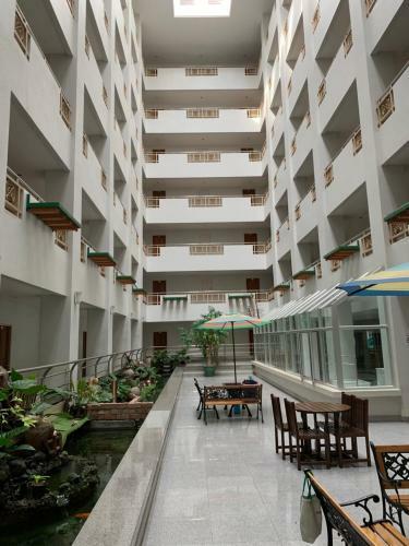 Apartamento Naphatsawan Mansion