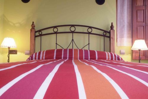 Apartamentos Centro De Turismo Rural La Coruja Del Ebro