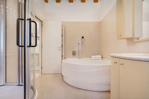 Villa Dismero-un Oasi Di Lusso E Privacy