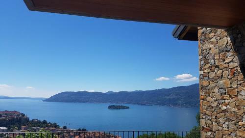 Villa Mauro Vista Lago Con Piscina