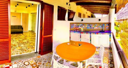 Apartment Suite Residence Al Porto Vulcano
