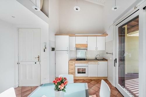 Residence Stropea 5 Apartment By Wonderful Italy