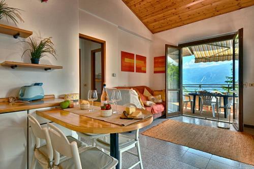 Apartamento Appartamento Mughetto - Rebomaholidays