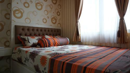 Comfy 2br At Bassura Apartment - Geranium Tower