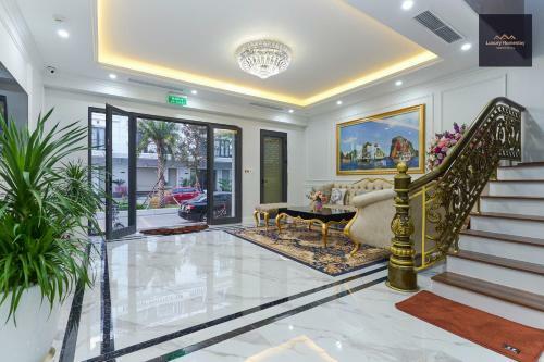 Villa Luxury Homestay Saphire Halong
