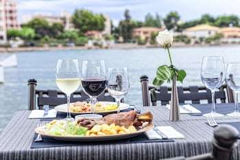 Aparthotel Garden Lago