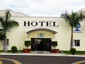 Hotel Las Palomas Express