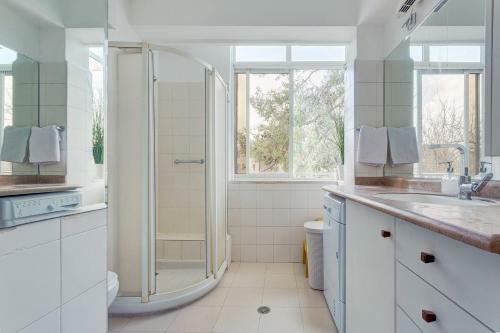 Apartamento Colony Suites - Wedgewood St.