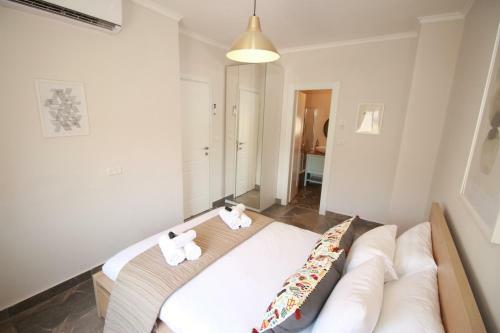 Gabriel Apartments - Stylish Suites - King George St