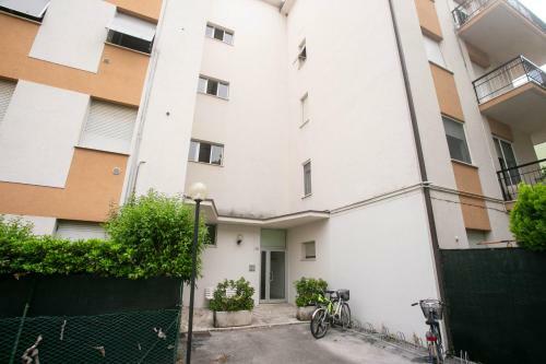 Apartamento M303 - Marcelli, Trilocale Comodo Alla Spiaggia E Ai Servizi