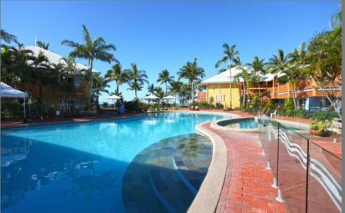Apartamento Dolphin Heads Absolute Beachfront - Whitsunday Getaway!