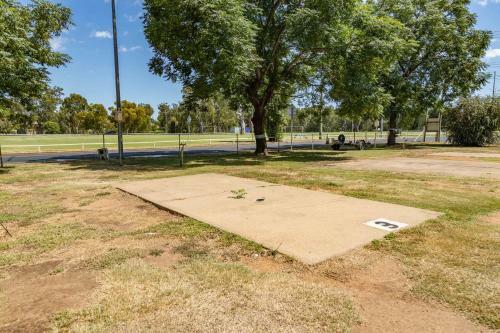 Western Plains Tourist Park - Dubbo