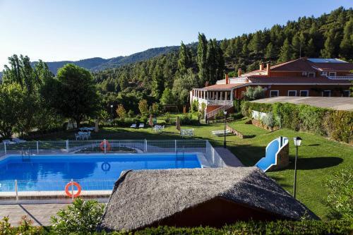 Hotel Val De Pinares