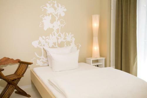 Hostal Pension Mariposa - Design Chambers