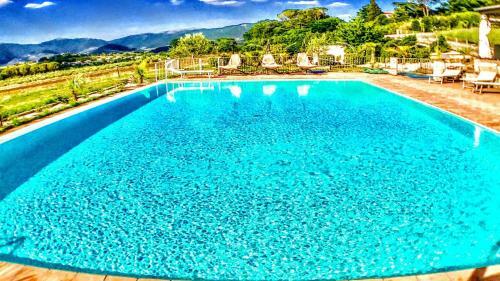 Spoleto By The Pool : Whole Villa - Sleeps 24