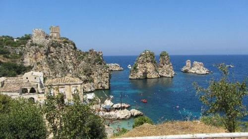 Villa 4 Camere 5 Bagni 2 Passi Dal Mare