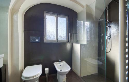 Stunning Home In Monastero Bormida With 6 Bedrooms