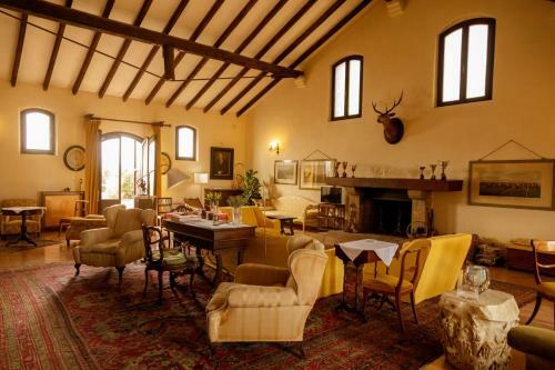 Casale Alessandra, Villa Storica Della Maremma