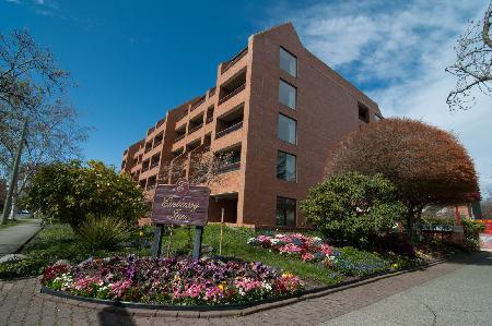 Hotel The Embassy Inn - Tower