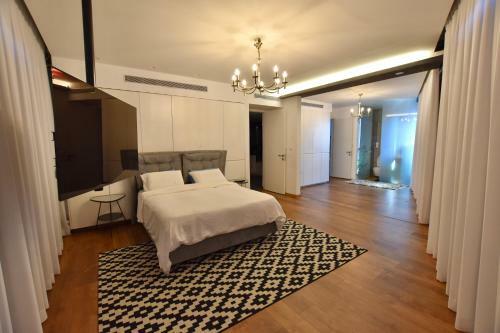 Apartamento Hayarkon Beach House! Duplex Penthouse