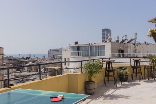 Apartamento Carmel Market Designed Studio With Balcony