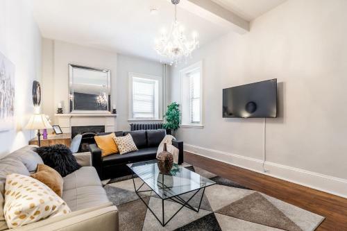 Apartamento Upscale 1br Boutique Apt With Netflix - Prime Downtown Location!