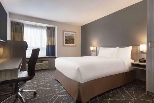 Hotel Microtel Inn & Suites By Wyndham Kanata