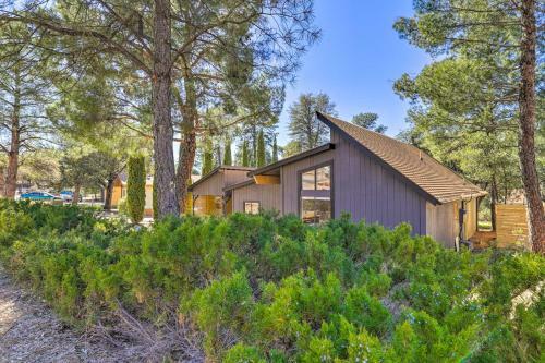 Modern-chic Payson Getaway With Private Hot Tub