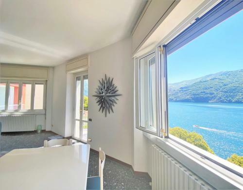 Large Apartment 200 M2 Fantastic View On Lake Como