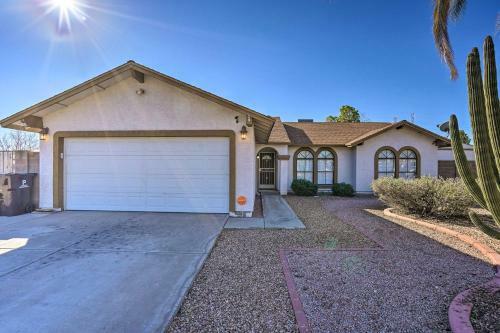 Peoria Home With Large Yard About 14 Mi To Phoenix!