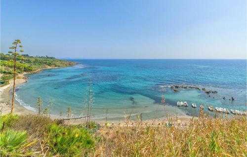 Awesome Home In Tre Fontane With 2 Bedrooms