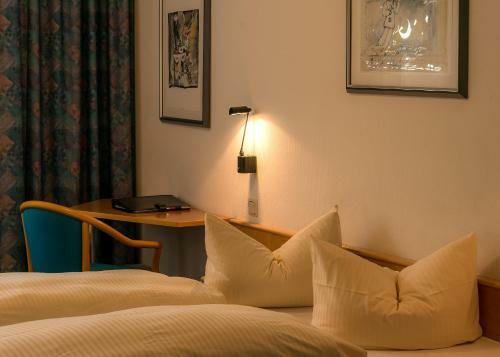 Hostal Median Hotel Garni
