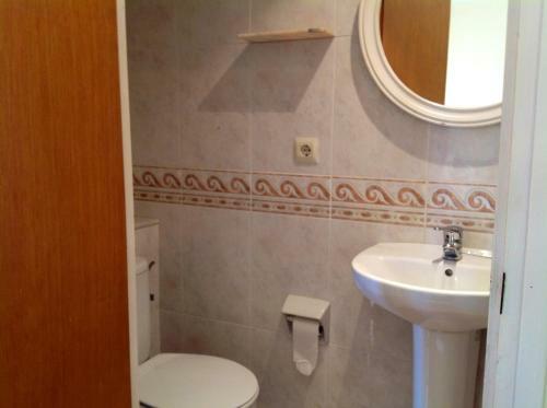 Hostal Can Pau Guesthouse