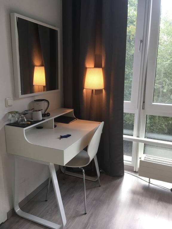 Hostal Midi Inn Parkhotel Mitte
