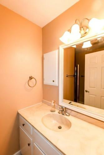 05244 - 44 Pego Circle