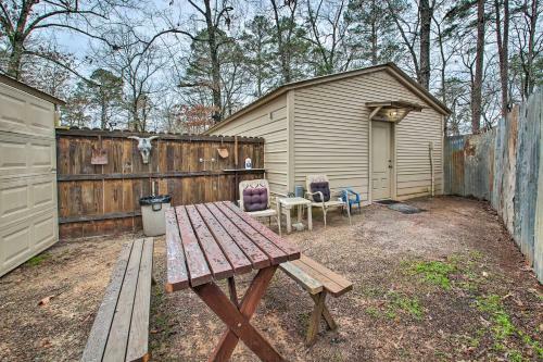Apartamento Cozy Hot Springs Studio With Boat Ramp Access!