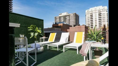 Hostal 103-downtown Montr�al Drummond Golden Dist Ritz