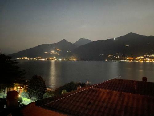 Apartamento Camelia 35, 3 Bdrm With View Lake Como