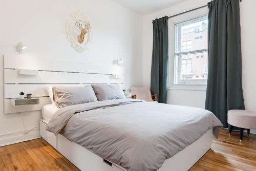 Apartments Near Montreal Olympic Park