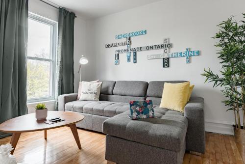 Apartments Near Montreal Olympic Park