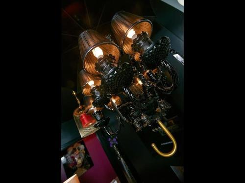 Golden District Mcgill Downtown Stays Studios Design Le Drummond 1