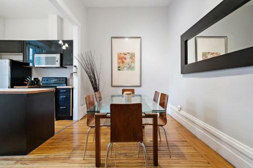 Old Port Montreal Apartments By Restavio