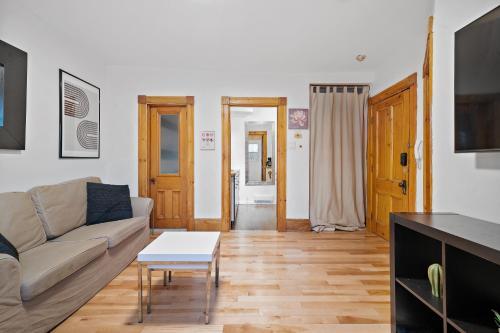 Old Port Montreal Apartments By Restavio