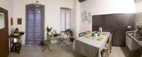 Hostal Guest House Seme Di Faggio