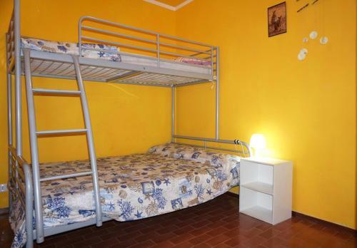Beautiful Three-room Apartment For 6 People A C