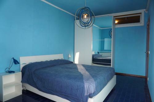 Beautiful Three-room Apartment For 6 People A C