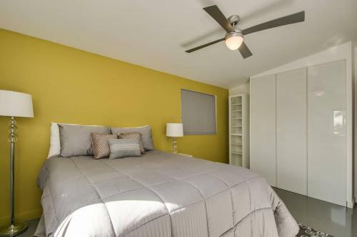 Vintage Charm W Modern Comforts Pool And Hot Tub