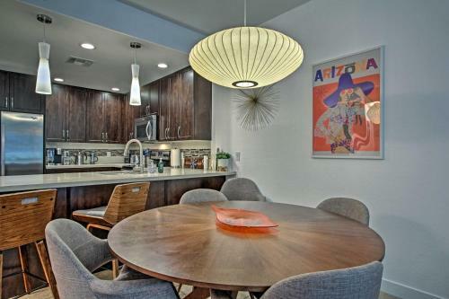 Apartamento Mid-century Modern Condo - Walk To High St!