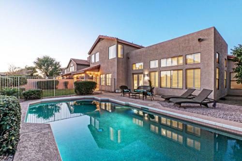 Five Star Host Luxury Rental With Heated Pool And Pet Friendly