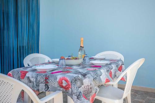 Casa Vacanza Lorena Capilungo 4/6 Posti Letto Fronte Mare